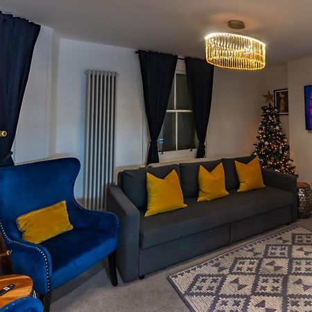 Luxury Ramsgate Harbour View By Adliv Apartment Exterior photo