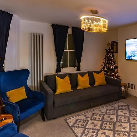 Luxury Ramsgate Harbour View By Adliv Apartment Exterior photo