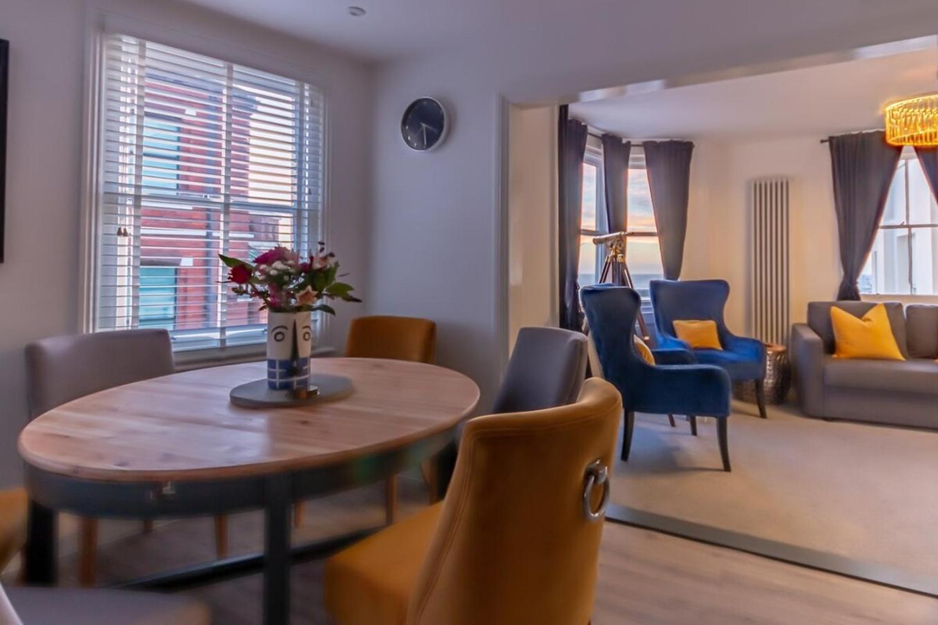 Luxury Ramsgate Harbour View By Adliv Apartment Exterior photo
